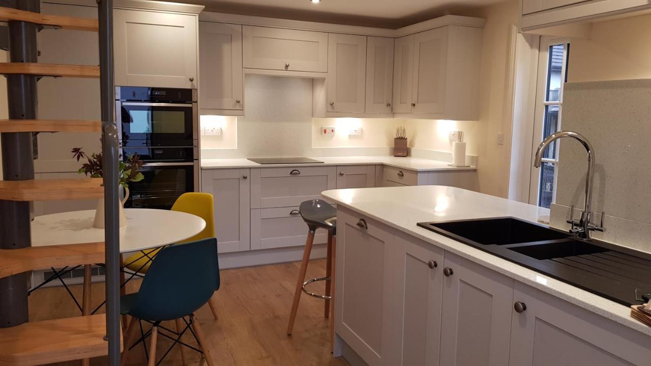 Riverside Lodge Pied A Terre Fordingbridge Eksteriør bilde
